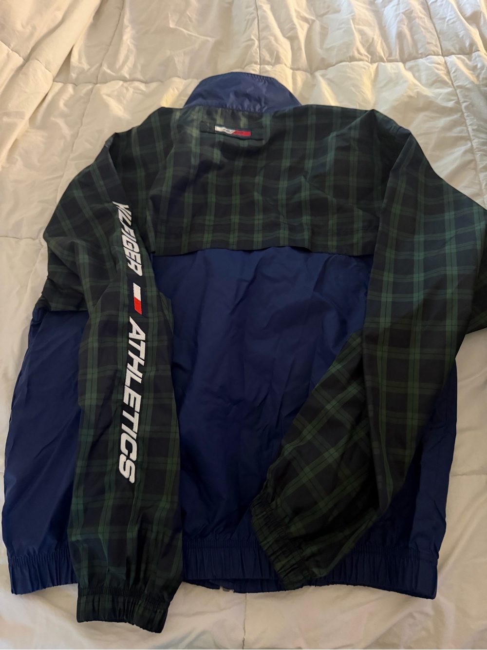 Tommy Hilfiger Blue & Green Plaid Athletic Windbreaker jacket/pants size Large
